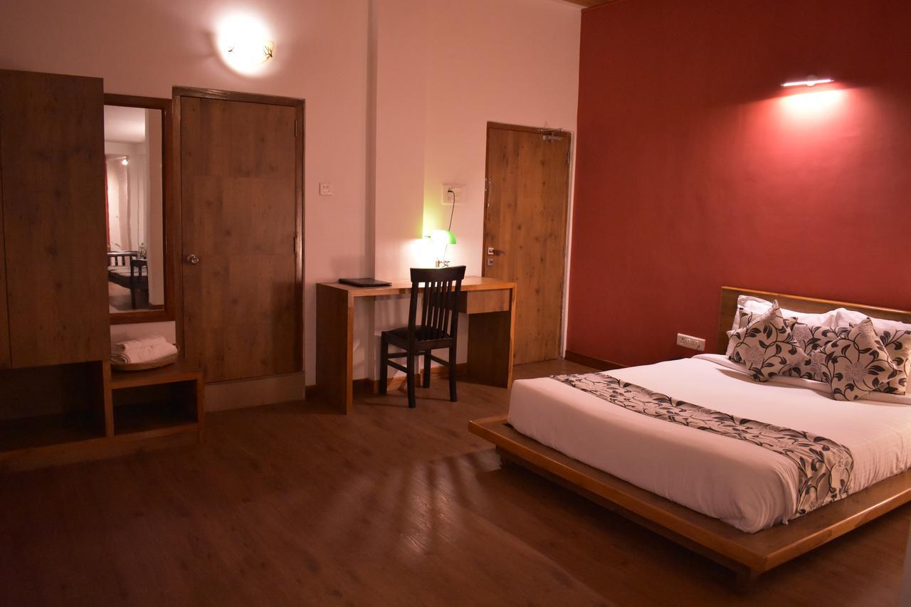Kaizun Bed Breakfast Шиллонг Экстерьер фото